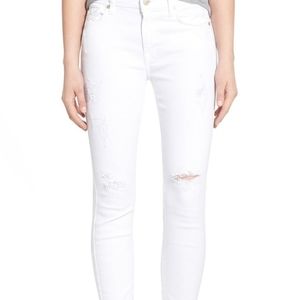 Banana republic white distressed skinny jeans